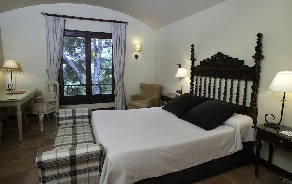 Habitación clásica con 1 cama doble o 2 individuales del hotel Gran Rey Don Jaime