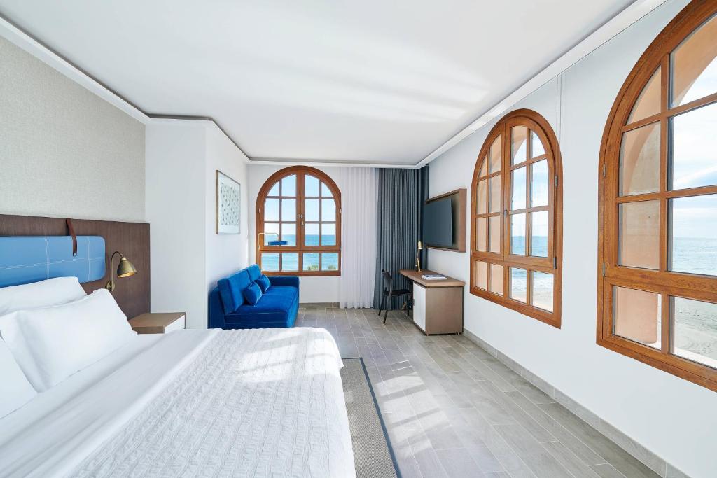 Habitación familiar Vista Mar Gran Lujo del hotel Le Meridien Ra Beach & Spa