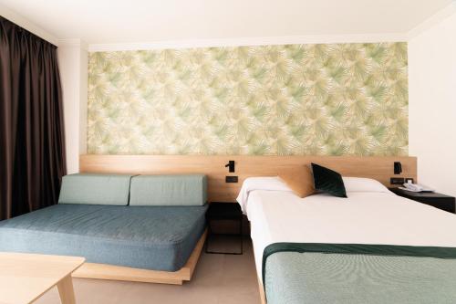 Habitación Estándar del hotel Palas Pineda. Foto 10