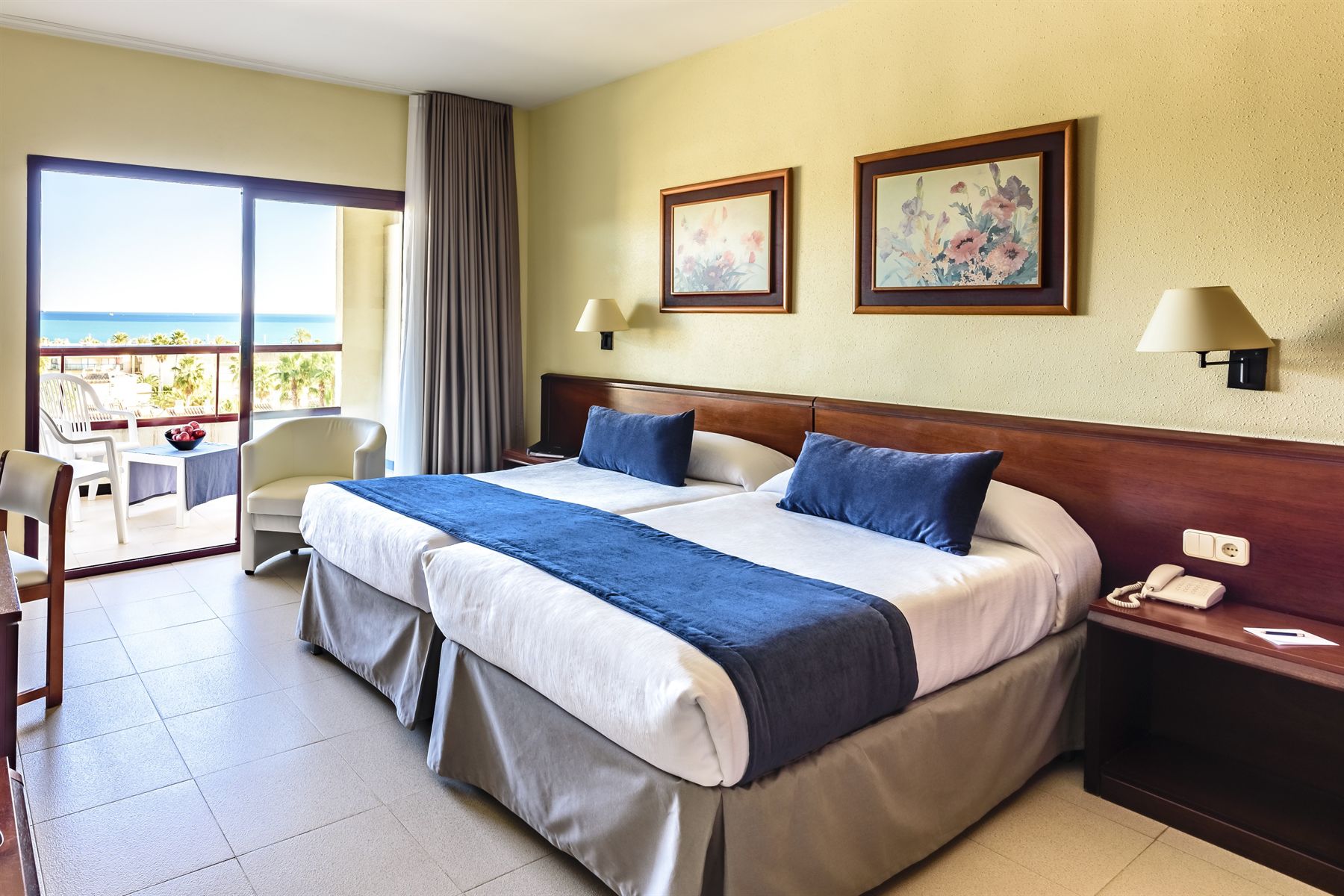 Habitación doble 2 camas del hotel Estival Park Resort. Foto 2