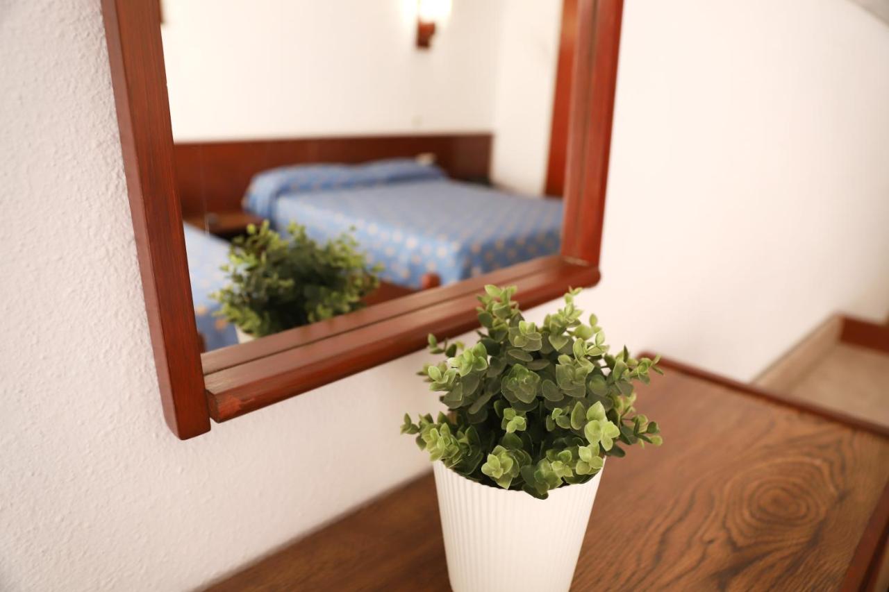 Habitación individual Vista Piscina del hotel Jaime I. Foto 1