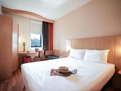 Habitación Doble Estándar - No fumadores del hotel Ibis Porto Centro São Bento