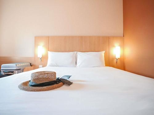 Habitación Doble Estándar - No fumadores del hotel Ibis Porto Centro São Bento. Foto 5