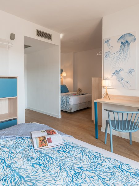 Habitación triple del hotel Salou Beach By Pierre and Vacances. Foto 5