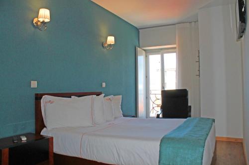 Habitación Doble Superior con Balcón del hotel Vivacity Porto. Foto 4