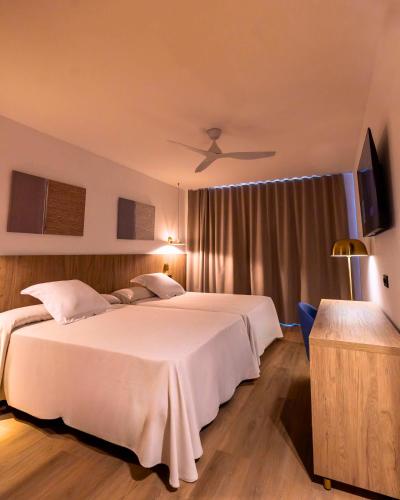 Habitación Doble - 2 camas del hotel Ohtels Vila Romana. Foto 2