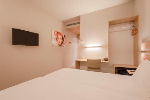 Habitación Doble Estándar - 2 camas del hotel Moov Porto Centro. Foto 3