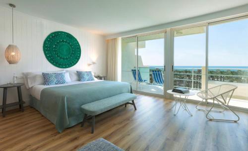 Suite Mediterránea Premium con vistas frontales al mar del hotel Blaumar Salou