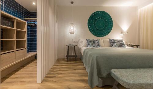 Suite Balcón o Terraza Sofá Cama incluido 2 Camas individuales Normal del hotel Blaumar Salou. Foto 3