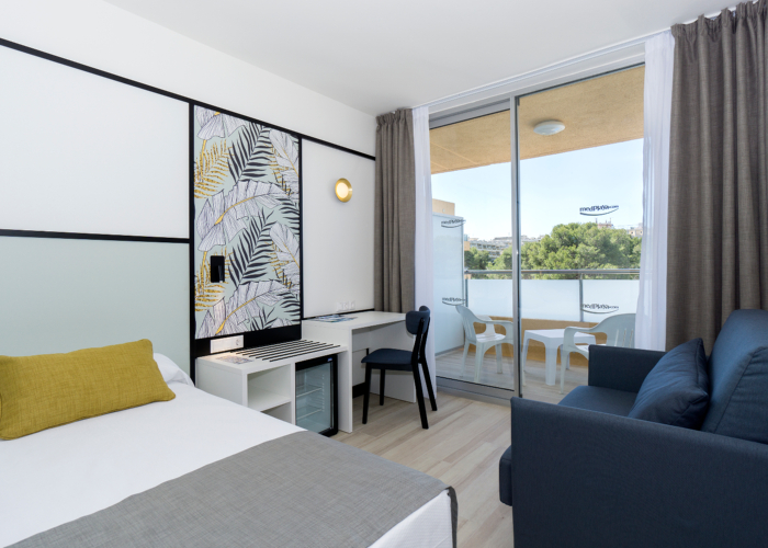 Habitación doble Balcón o Terraza del hotel Medplaya Hotel Calypso. Foto 1