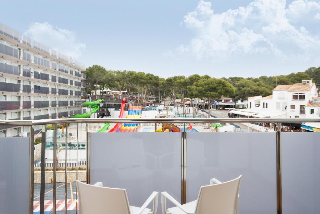 Habitación doble del hotel Best Cap Salou. Foto 6