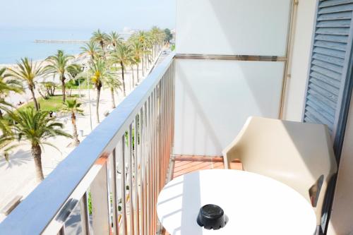 Habitación Doble con vistas al mar - 1 o 2 camas del hotel Subur. Foto 1