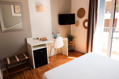 Habitación Doble con balcón - 1 o 2 camas del hotel Subur. Foto 1
