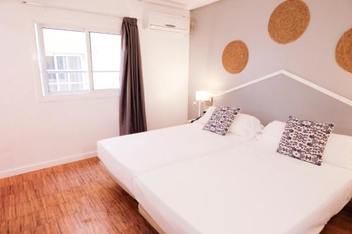 Habitación Doble Estándar - 1 o 2 camas del hotel Subur. Foto 9