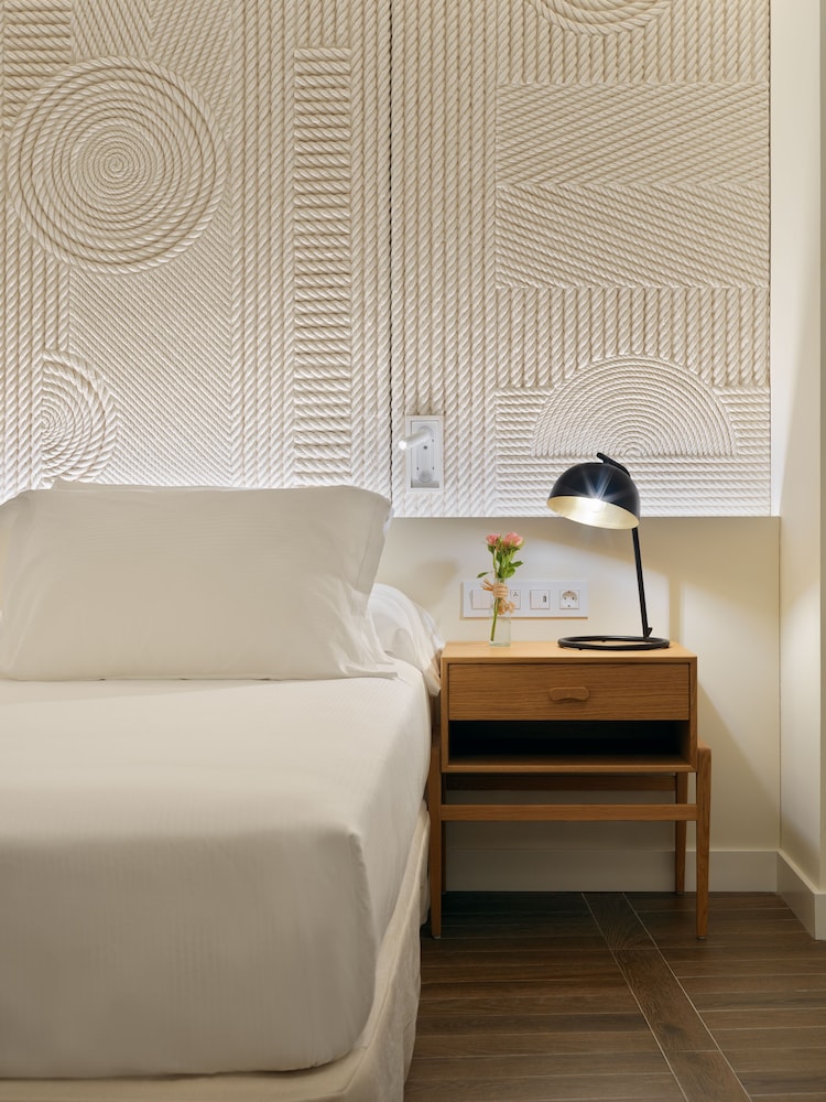 Junior Suite Mare Top View del hotel H10 Imperial Tarraco. Foto 1