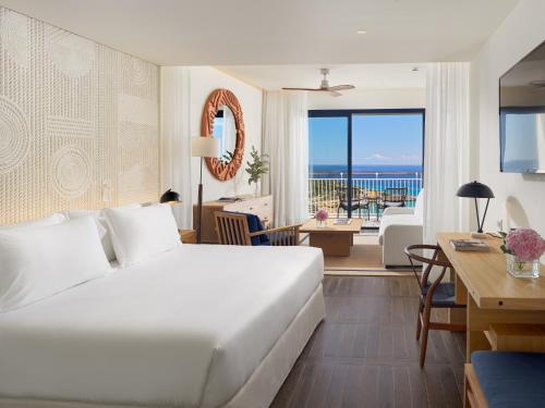 Suite Junior Mare (2 adultos + 1 niño de hasta 11 años) del hotel H10 Imperial Tarraco