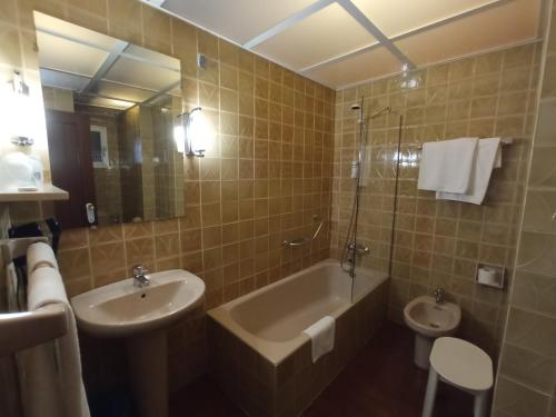 Habitación Individual Estándar del hotel Ele Acueducto. Foto 2