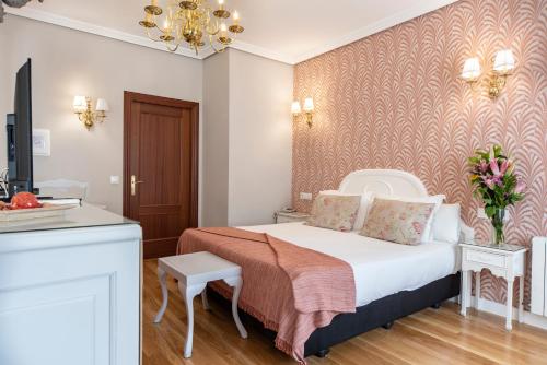Habitación Familiar del hotel Infanta Isabel. Foto 1