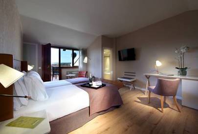 Habitación doble Balcón o Terraza del hotel Exe Casa De Los Linajes. Foto 2