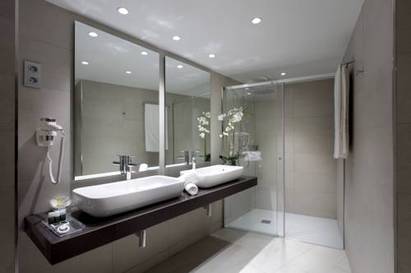 Habitación individual del hotel Exe Casa De Los Linajes. Foto 1