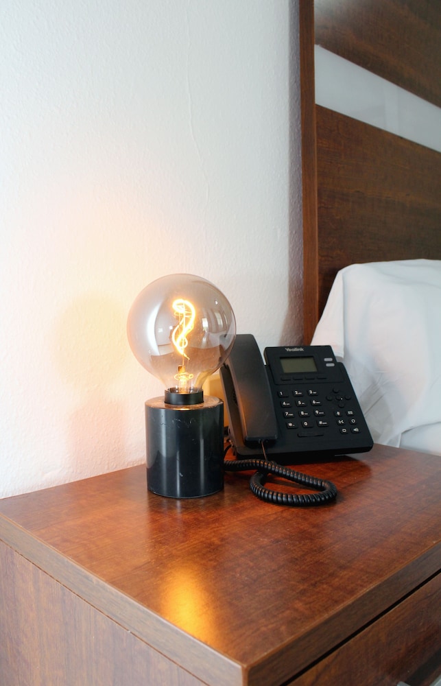 Habitación junior (Suit) del hotel Hospedium Blu Torre de Sevilla,. Foto 1
