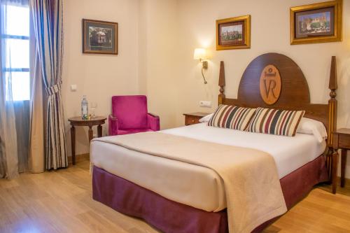 Habitación Doble Deluxe con bañera del hotel Yit Vereda Real. Foto 1