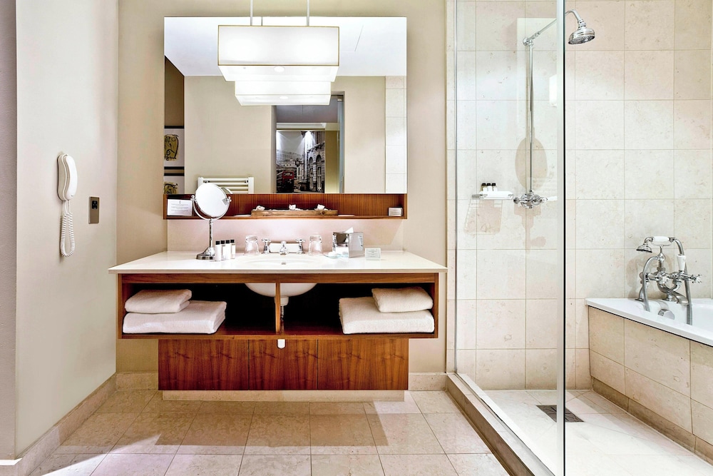 Habitación ejecutiva, 2 camas individuales del hotel Threadneedles, Autograph Collection. Foto 3