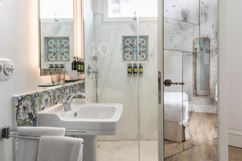 Habitación Doble Económica del hotel Tayko Sevilla. Foto 1