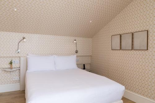 Habitación Doble Económica del hotel Tayko Sevilla. Foto 2