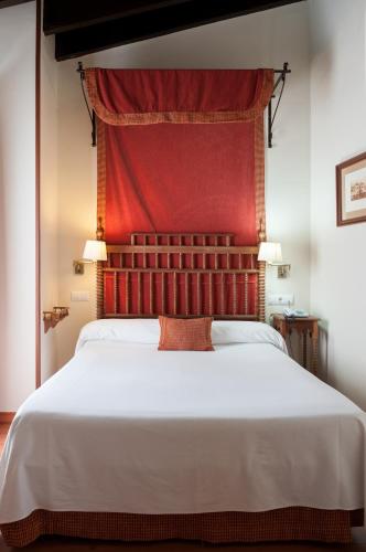 Habitación Doble Superior del hotel Murillo. Foto 11