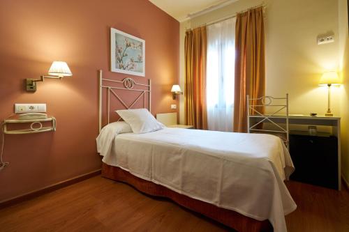 Habitación Individual del hotel Murillo. Foto 3