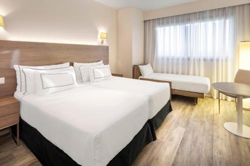 Habitación Doble del hotel Melia Lebreros. Foto 4