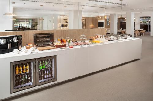 Habitación Melia The Level del hotel Melia Lebreros. Foto 4