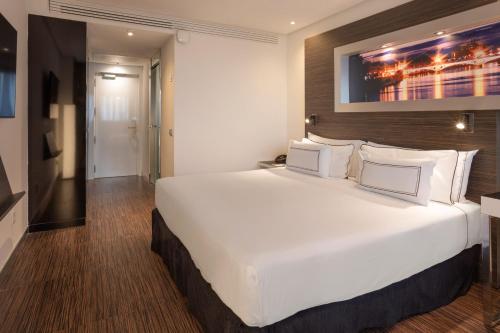 Habitación Premium del hotel Melia Lebreros. Foto 16