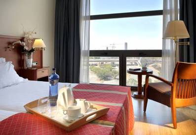 Habitación doble del hotel Exe Isla Cartuja. Foto 1