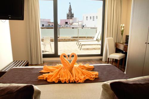 Habitación Doble Premium con terraza y bañera de hidromasaje del hotel Don Paco. Foto 1