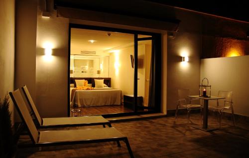 Habitación Doble Premium con terraza y bañera de hidromasaje del hotel Don Paco. Foto 4