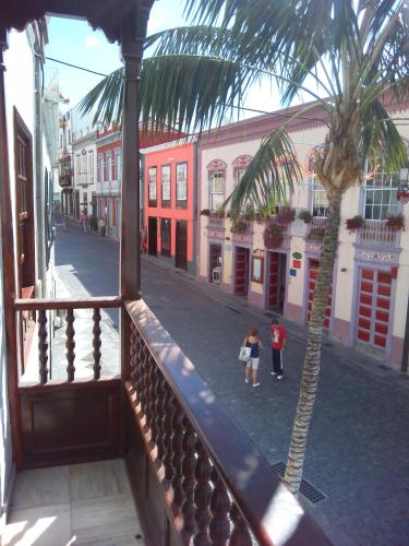 Estudio con balcón del hotel La Fuente. Foto 2