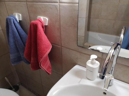 Estudio con balcón del hotel La Fuente. Foto 16