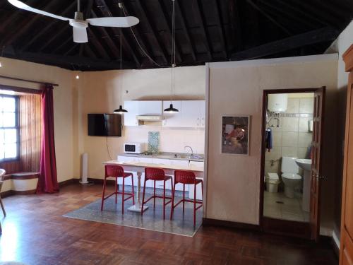 Estudio con balcón del hotel La Fuente. Foto 18