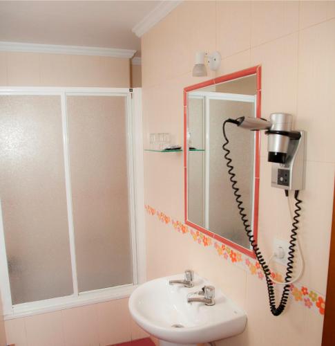 Habitación Doble - 1 o 2 camas del hotel París. Foto 4