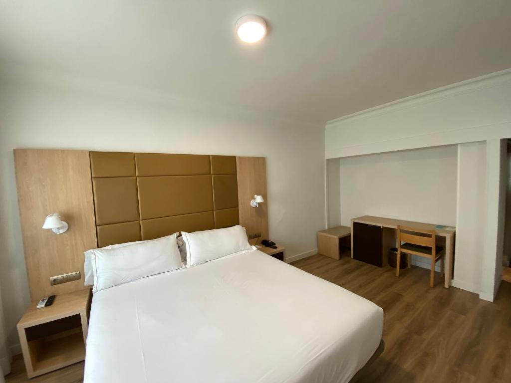 Habitación doble Superior del hotel Virgen De Los Reyes