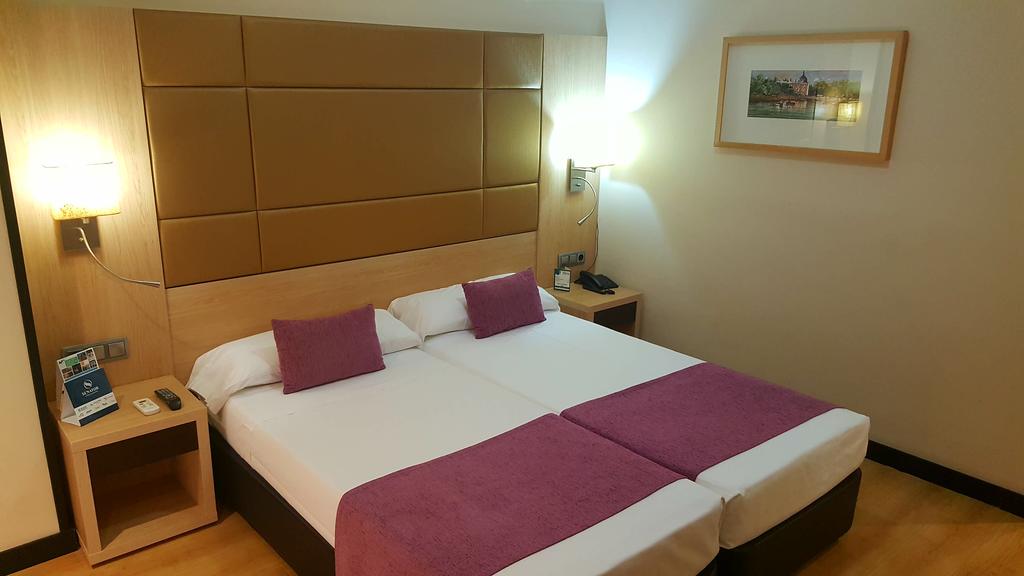 Habitación doble Económica del hotel Virgen De Los Reyes