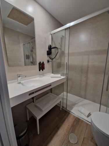 Habitación Individual del hotel Virgen De Los Reyes. Foto 8