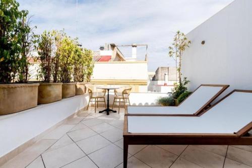 Apartamento con terraza del hotel The Honest Sevilla. Foto 4
