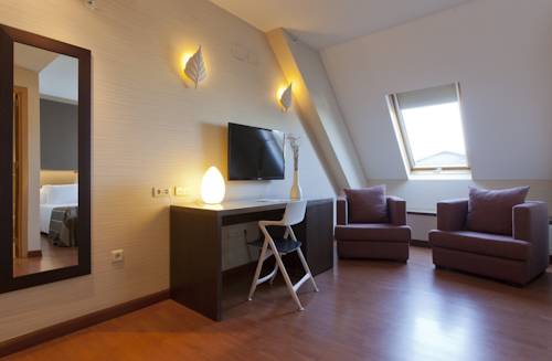 Habitación doble Lujo del hotel Vertice Sevilla. Foto 2