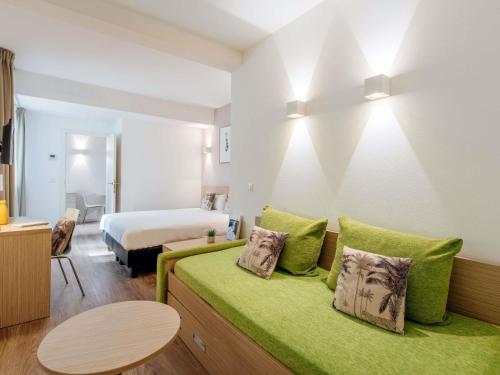 Estudio del hotel Adagio Access Brussels Europe. Foto 10
