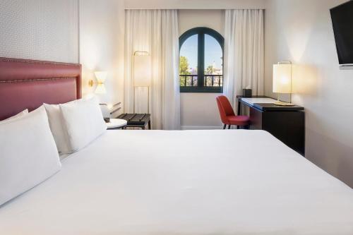 Habitación Doble Superior del hotel Exe Sevilla Macarena. Foto 4