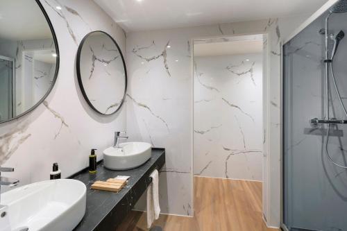 Suite Junior del hotel Exe Sevilla Macarena. Foto 4