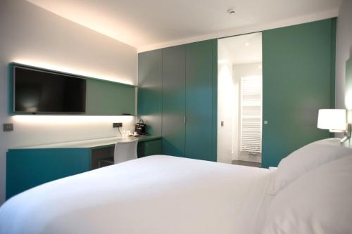 Habitación Doble del hotel Du Congres. Foto 3